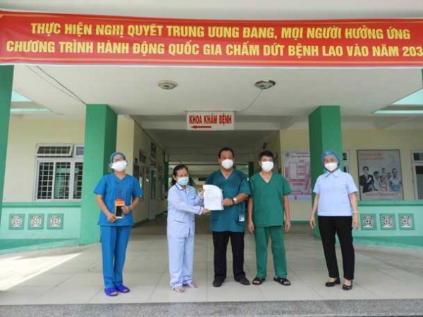 THÊM MỘT BỆNH NHÂN COVID-19 ĐƯỢC XUẤT VIỆN