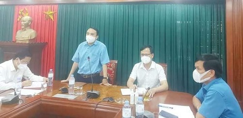 Phó Trưởng Ban chỉ đạo phòng chống dịch COVID 19 tỉnh chỉ đạo công tác phòng chống dịch tại huyện Yên Thành