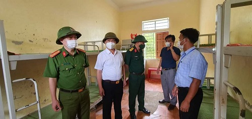 Tăng cường kiểm tra công tác phòng chống dịch COVID -19 tại khu cách ly của xã Bảo Nam- huyện Kỳ Sơn