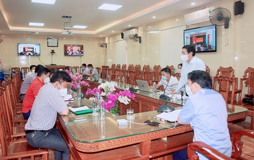 Sở Y tế Nghệ An tổ chức cuộc họp trực tuyến với huyện Yên Thành khi dịch COVID-19 ở địa phương này tiếp tục có những diễn biến phức tạp