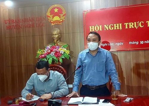 Nghi Thạch xuất hiện chùm ca bệnh mới, Phó Chỉ huy phòng chống dịch COVID-19 tỉnh họp khẩn với huyện Nghi Lộc