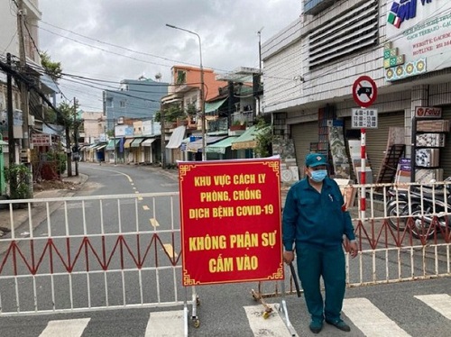 Sáng ngày 21/10 Nghệ An ghi nhận 25 ca dương tính mới với COVID-19, trong đó có 04 ca cộng đồng và 21 ca đã được cách ly từ trước