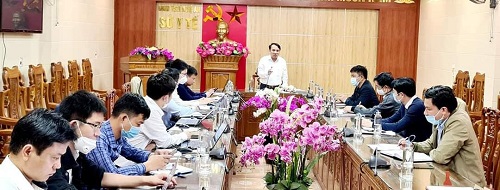 Thành phố Vinh liên tục xuất hiện F0, Giám đốc Sở Y tế triệu tập tổ chuyên gia họp khẩn trong đêm