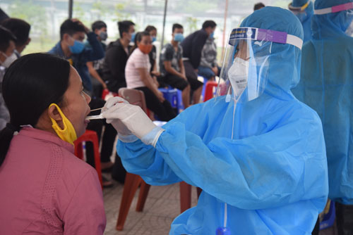 Chiều 01/11, Nghệ An ghi nhận 12 ca dương tính mới với COVID-19 tại 5 địa phương