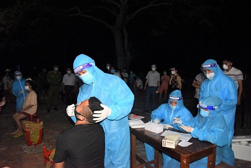 Trong 12 giờ qua (Từ 06h00 đến 18h00 ngày 31/10), Nghệ An ghi nhận 11 ca dương tính mới với COVID-19 tại 5 địa phương