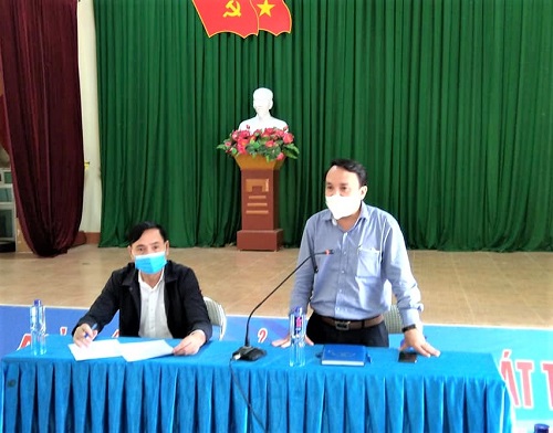 Lãnh đạo Sở Y tế, CDC Nghệ An làm việc với BCĐ phòng chống dịch COVID-19 huyện Quỳ Hợp sau khi xuất hiện chùm ca bệnh COVID-19 tại xã Tam Hợp