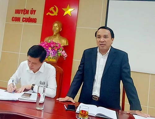 Lãnh đạo Trung tâm Chỉ huy phòng chống dịch COVID-19 tỉnh làm việc với Thường trực BCĐ phòng chống dịch COVID-19 huyện Con Cuông