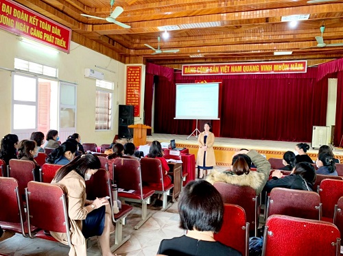 Trung tâm Kiểm soát bệnh tật tỉnh tổ chức tập huấn  cập nhật một số nội dung chuyên môn trong lĩnh vực sức khỏe sinh sản