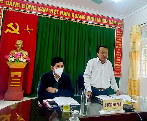 Bản vùng cao Long Tiến, xã Hạnh Dịch xuất hiện 81 F0, Phó Chỉ huy phòng chống dịch COVID-19 tỉnh họp khẩn với huyện Quế Phong