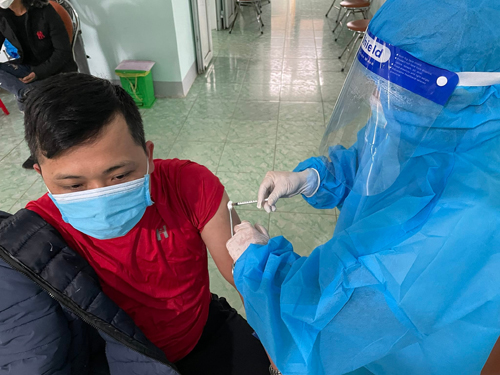 Nguy cơ mắc chứng đông máu sau khi tiêm vaccine COVID-19 là rất thấp