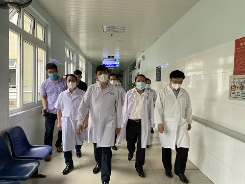 Phát huy truyền thống vẻ vang ngành Y tế quyết tâm đẩy lùi dịch COVID-19