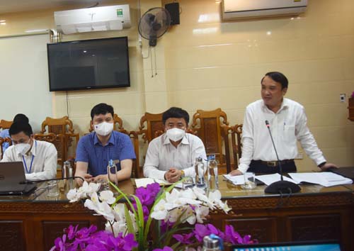 Sở Y tế Nghệ An tổ chức cuộc họp góp ý về triển khai Khu thu dung, điều trị bệnh nhân mắc các bệnh lý (có kèm theo COVID-19) tại các cơ sở KCB công lập từ huyện trở lên trên địa bàn tỉnh Nghệ An.