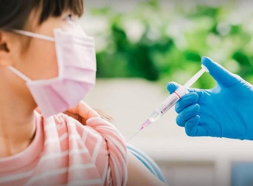 Nghệ An bắt đầu tiêm vaccine phòng COVID -19 cho trẻ từ 5 - 11 tuổi