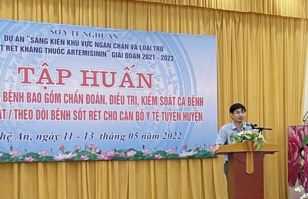 CDC Nghệ An, Tập huấn về quản lý ca bệnh sốt rét, bao gồm chẩn đoán, điều trị, quản lý ca bệnh và giám sát/theo dõi.