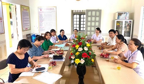 Trung tâm Kiểm soát bệnh tật Nghệ An giám sát hỗ trợ hoạt động Chăm sóc sức khỏe bà mẹ trẻ em/KHHGĐ Trung tâm Y tế huyện Hưng Nguyên