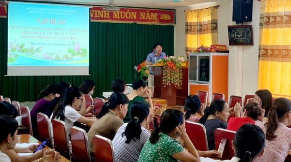 CDC Nghệ An tập huấn, giám sát các hoạt động về chăm sóc SKBMTE tuyến y tế cơ sở