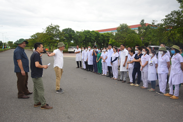 Sở Y tế Nghệ An tổ chức diễn tập thiết lập bệnh viện Dã chiến cấp 2 ứng phó thảm họa cháy , nổ, hóa chất độc Ngành Y tế năm 2022.
