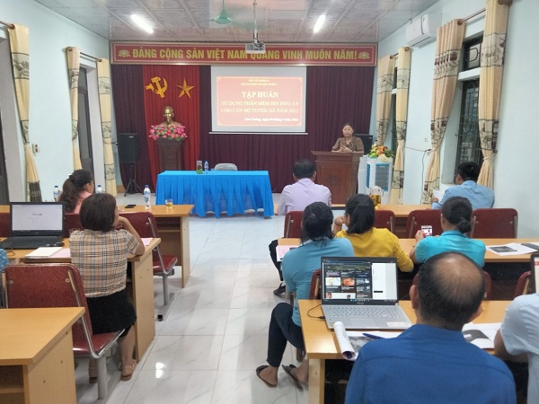 Tập huấn phần mềm quản lý người nhiễm HIV cho tuyến xã