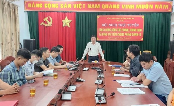 Sở Y tế Nghệ An tổ chức hội nghị trực tuyến tập huấn công tác tiêm chủng vắc xin COVID-19 Pfizer dạng hỗn dịch tiêm.