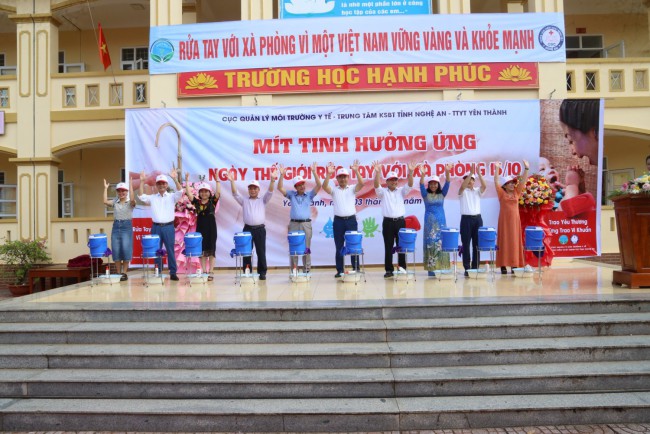 Nghệ An tổ chức Lễ Mít tinh, truyền thông hưởng ứng Ngày Thế giới rửa tay với xà phòng năm 2023.
