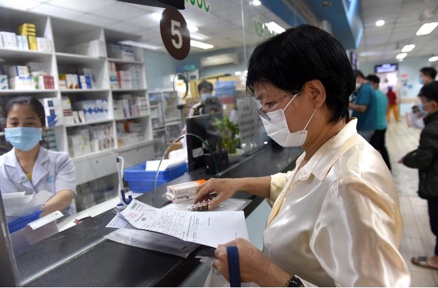 Những điều cần biết về khám, chữa bệnh chuyển tuyến bảo hiểm y tế năm 2024