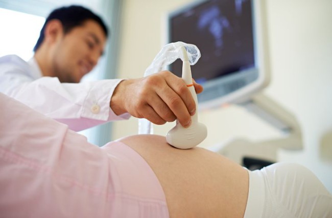Xét nghiệm sàng lọc trước sinh mang lại lợi ích gì?