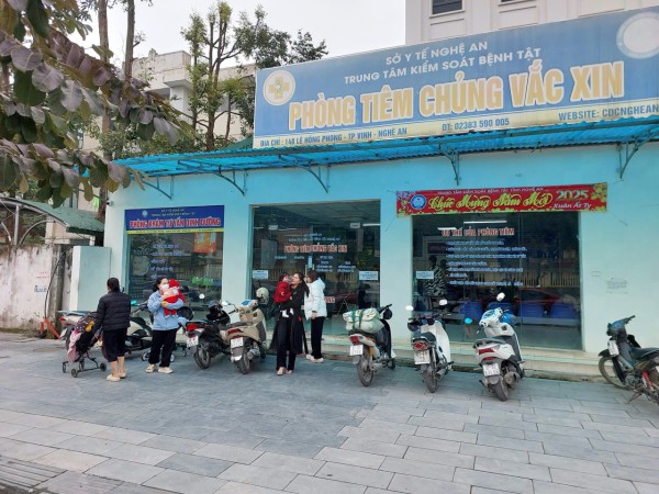 Sở Y tế Nghệ An triển khai các biện pháp phòng, chống dịch bệnh, vệ sinh môi trường, an toàn thực phẩm và đảm bảo công tác khám, chữa bệnh sau mưa lũ, ngập úng