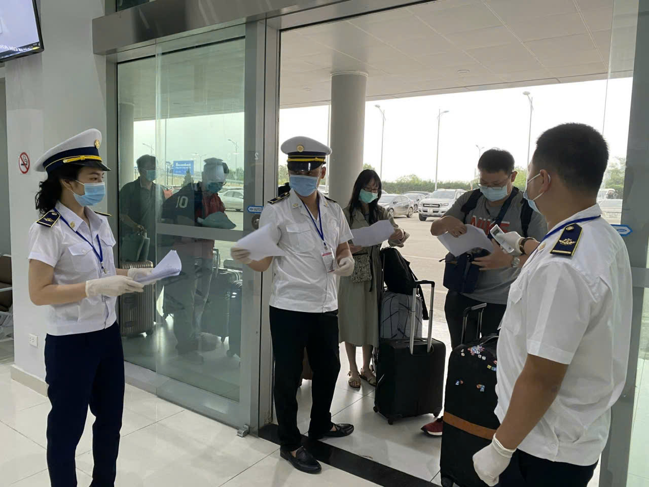 Từ 1/7, đối tượng nào phải kiểm dịch y tế tại cửa khẩu?