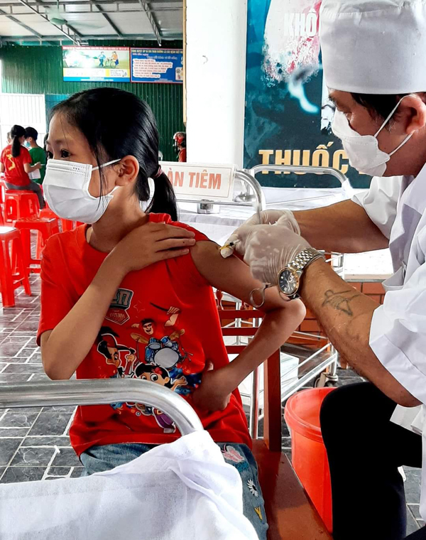 Sáng ngày 28/4 Nghệ An ghi nhận 72 ca dương tính mới với COVID-19, trong đó có 15 ca cộng đồng